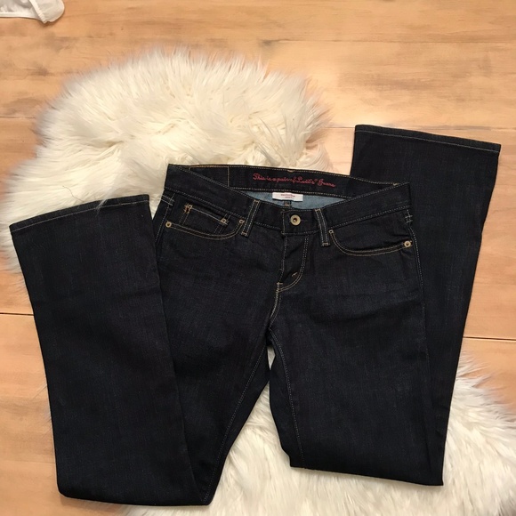 Levis NWOT #522 Ultra Low Boot Cut W27" Length 30" - Picture 6 of 6